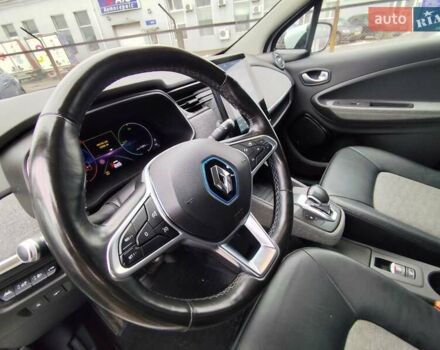 Рено Зое 2020 в Киеве на Automoto.ua Белый Рено Зое, объемом двигателя 0 л и пробегом 112 тыс. км за 13333 $, фото 53 на Automoto.ua