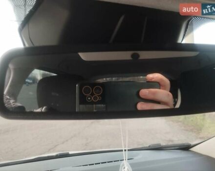 Білий Рено Зое, об'ємом двигуна 0 л та пробігом 39 тис. км за 13700 $, фото 12 на Automoto.ua