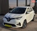 Белый Рено Зое, объемом двигателя 0 л и пробегом 25 тыс. км за 14790 $, фото 1 на Automoto.ua