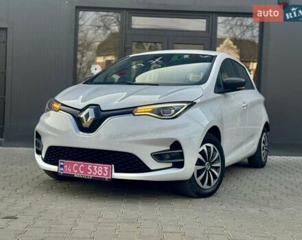Белый Рено Зое, объемом двигателя 0 л и пробегом 86 тыс. км за 10850 $, фото 23 на Automoto.ua
