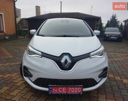 Белый Рено Зое, объемом двигателя 0 л и пробегом 122 тыс. км за 13000 $, фото 16 на Automoto.ua