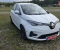Белый Рено Зое, объемом двигателя 0 л и пробегом 111 тыс. км за 10900 $, фото 2 на Automoto.ua