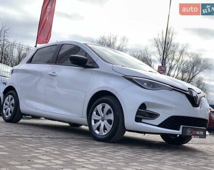 Белый Рено Зое, объемом двигателя 0 л и пробегом 66 тыс. км за 12499 $, фото 5 на Automoto.ua