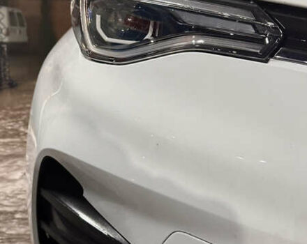 Белый Рено Зое, объемом двигателя 0 л и пробегом 54 тыс. км за 13500 $, фото 19 на Automoto.ua