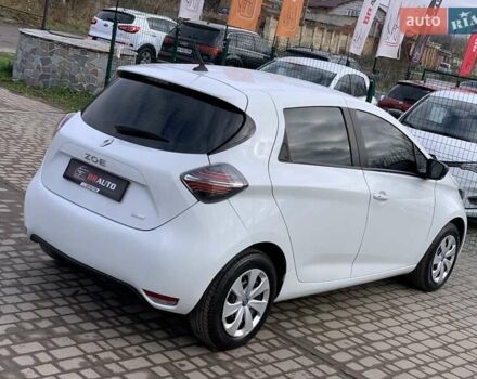 Белый Рено Зое, объемом двигателя 0 л и пробегом 66 тыс. км за 12499 $, фото 14 на Automoto.ua