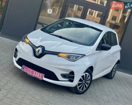 Белый Рено Зое, объемом двигателя 0 л и пробегом 86 тыс. км за 10850 $, фото 25 на Automoto.ua