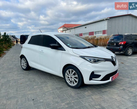 Білий Рено Зое, об'ємом двигуна 0 л та пробігом 128 тис. км за 11690 $, фото 7 на Automoto.ua