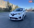 Белый Рено Зое, объемом двигателя 0 л и пробегом 83 тыс. км за 11999 $, фото 1 на Automoto.ua