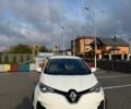 Белый Рено Зое, объемом двигателя 0 л и пробегом 117 тыс. км за 13300 $, фото 2 на Automoto.ua