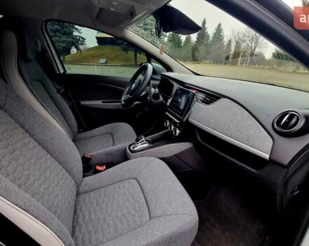 Білий Рено Зое, об'ємом двигуна 0 л та пробігом 78 тис. км за 11800 $, фото 30 на Automoto.ua