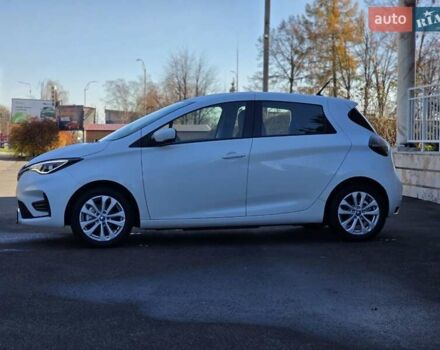 Белый Рено Зое, объемом двигателя 0 л и пробегом 85 тыс. км за 12999 $, фото 1 на Automoto.ua
