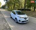 Белый Рено Зое, объемом двигателя 0 л и пробегом 47 тыс. км за 13999 $, фото 1 на Automoto.ua