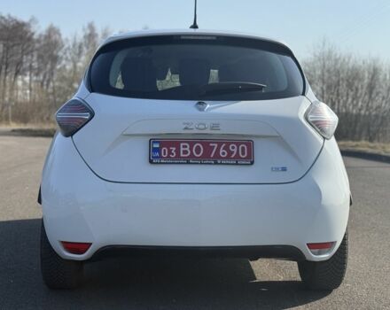 Белый Рено Зое, объемом двигателя 0 л и пробегом 150 тыс. км за 10600 $, фото 8 на Automoto.ua