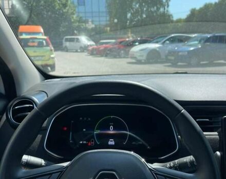 Белый Рено Зое, объемом двигателя 0 л и пробегом 40 тыс. км за 13750 $, фото 11 на Automoto.ua