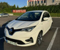 Белый Рено Зое, объемом двигателя 0 л и пробегом 74 тыс. км за 13499 $, фото 45 на Automoto.ua