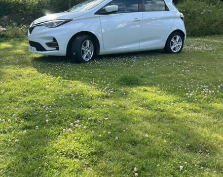 Білий Рено Зое, об'ємом двигуна 0 л та пробігом 102 тис. км за 11300 $, фото 27 на Automoto.ua