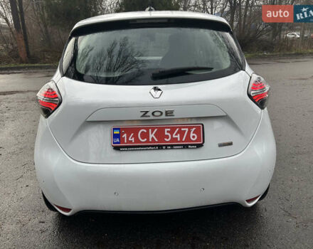 Белый Рено Зое, объемом двигателя 0 л и пробегом 58 тыс. км за 11780 $, фото 7 на Automoto.ua