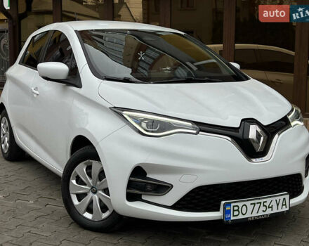 Белый Рено Зое, объемом двигателя 0 л и пробегом 31 тыс. км за 11999 $, фото 31 на Automoto.ua