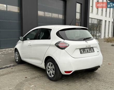 Білий Рено Зое, об'ємом двигуна 0 л та пробігом 61 тис. км за 11900 $, фото 8 на Automoto.ua