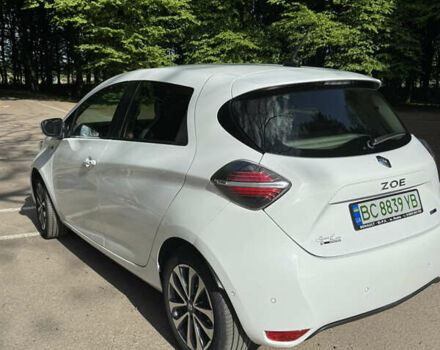 Белый Рено Зое, объемом двигателя 0 л и пробегом 74 тыс. км за 13499 $, фото 13 на Automoto.ua