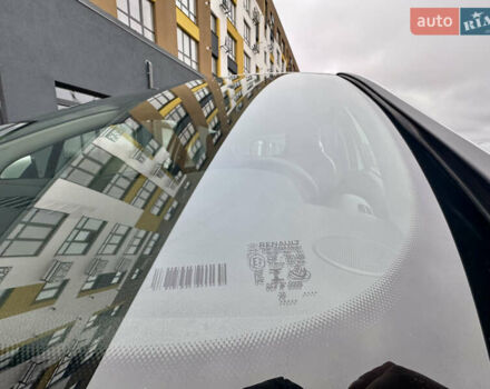 Белый Рено Зое, объемом двигателя 0 л и пробегом 55 тыс. км за 13300 $, фото 44 на Automoto.ua