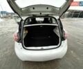 Белый Рено Зое, объемом двигателя 0 л и пробегом 58 тыс. км за 11790 $, фото 7 на Automoto.ua
