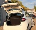 Белый Рено Зое, объемом двигателя 0 л и пробегом 110 тыс. км за 12900 $, фото 4 на Automoto.ua