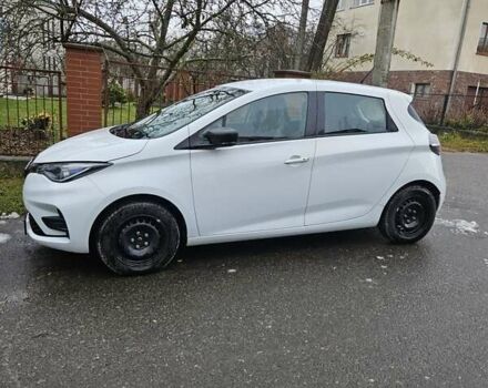 Белый Рено Зое, объемом двигателя 0 л и пробегом 28 тыс. км за 11800 $, фото 1 на Automoto.ua