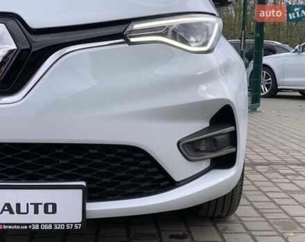 Белый Рено Зое, объемом двигателя 0 л и пробегом 44 тыс. км за 12499 $, фото 6 на Automoto.ua