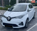 Белый Рено Зое, объемом двигателя 0 л и пробегом 111 тыс. км за 12299 $, фото 1 на Automoto.ua