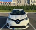 Белый Рено Зое, объемом двигателя 0 л и пробегом 74 тыс. км за 13499 $, фото 14 на Automoto.ua