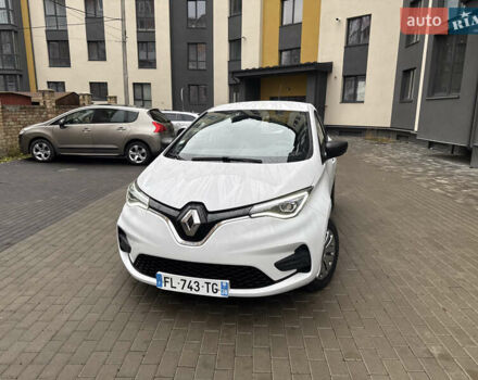 Білий Рено Зое, об'ємом двигуна 0 л та пробігом 69 тис. км за 11800 $, фото 11 на Automoto.ua