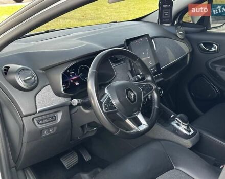 Белый Рено Зое, объемом двигателя 0 л и пробегом 124 тыс. км за 13200 $, фото 9 на Automoto.ua