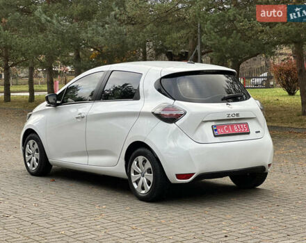 Белый Рено Зое, объемом двигателя 0 л и пробегом 28 тыс. км за 12500 $, фото 9 на Automoto.ua