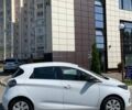 Белый Рено Зое, объемом двигателя 0 л и пробегом 40 тыс. км за 13750 $, фото 16 на Automoto.ua