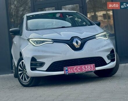 Белый Рено Зое, объемом двигателя 0 л и пробегом 86 тыс. км за 10850 $, фото 4 на Automoto.ua