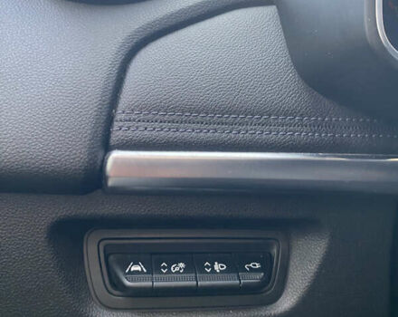 Белый Рено Зое, объемом двигателя 0 л и пробегом 90 тыс. км за 13750 $, фото 14 на Automoto.ua