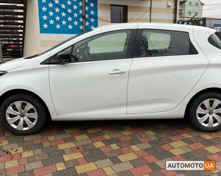 Белый Рено Зое, объемом двигателя 52 л и пробегом 85 тыс. км за 14000 $, фото 3 на Automoto.ua