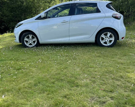 Білий Рено Зое, об'ємом двигуна 0 л та пробігом 102 тис. км за 11300 $, фото 28 на Automoto.ua