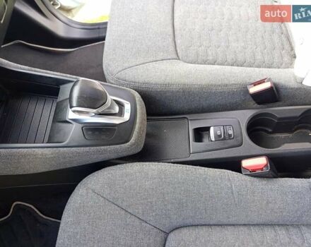 Рено Зое 2020 в Ходорів на Automoto.ua Белый Рено Зое, объемом двигателя 0 л и пробегом 46 тыс. км за 12800 $, фото 19 на Automoto.ua