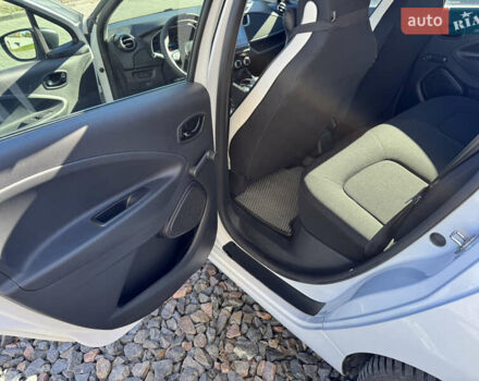 Рено Зое 2020 в Владимир-Волынский на Automoto.ua Белый Рено Зое, объемом двигателя 0 л и пробегом 55 тыс. км за 12000 $, фото 22 на Automoto.ua