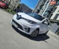 Белый Рено Зое, объемом двигателя 0 л и пробегом 40 тыс. км за 12900 $, фото 1 на Automoto.ua