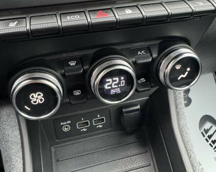 Белый Рено Зое, объемом двигателя 0 л и пробегом 97 тыс. км за 11900 $, фото 46 на Automoto.ua