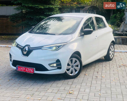 Белый Рено Зое, объемом двигателя 0 л и пробегом 38 тыс. км за 11999 $, фото 31 на Automoto.ua