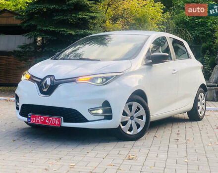 Белый Рено Зое, объемом двигателя 0 л и пробегом 38 тыс. км за 11999 $, фото 30 на Automoto.ua