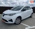 Белый Рено Зое, объемом двигателя 0 л и пробегом 9 тыс. км за 12800 $, фото 3 на Automoto.ua