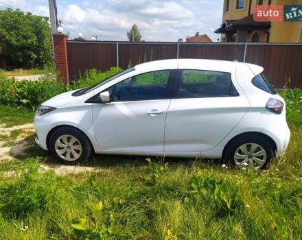 Белый Рено Зое, объемом двигателя 0 л и пробегом 24 тыс. км за 12700 $, фото 1 на Automoto.ua