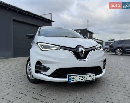 Белый Рено Зое, объемом двигателя 0 л и пробегом 36 тыс. км за 12900 $, фото 20 на Automoto.ua