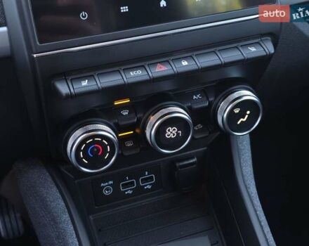 Белый Рено Зое, объемом двигателя 0 л и пробегом 85 тыс. км за 12999 $, фото 43 на Automoto.ua