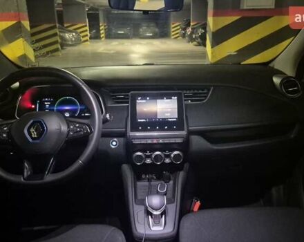 Білий Рено Зое, об'ємом двигуна 0 л та пробігом 35 тис. км за 12300 $, фото 6 на Automoto.ua